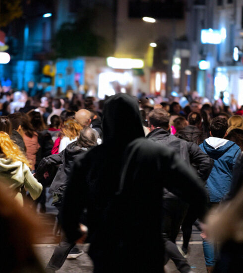 Emotions as Tactical Alerts - Crowds as Cover in Chaos in London | RDCTD Tradecraft